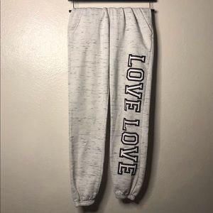 Love sweatpants size S